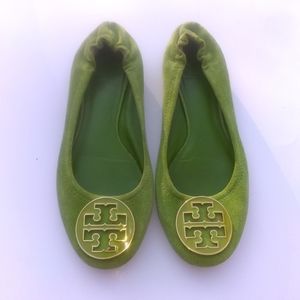 lime green flat shoes